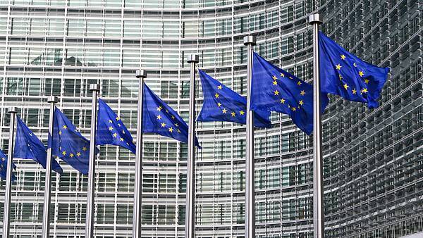 瑞银投资 国际新闻早知道丨对乌军援北约内部有人不买单 美打击伊核设施最大推手浮出水面