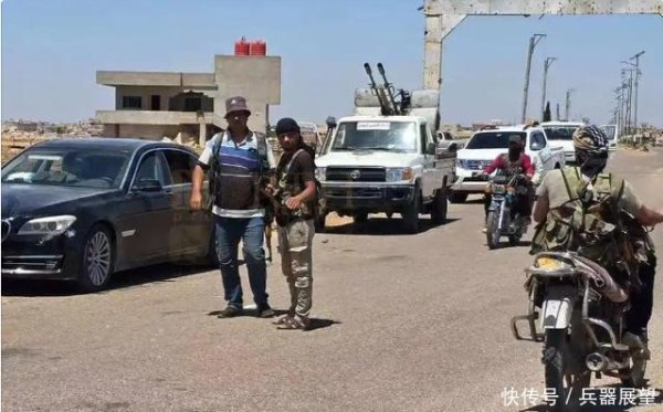 千层金配资 朱拉尼下令，6大精锐师开火，以军狂轰叙坦克，中东火药桶又炸了