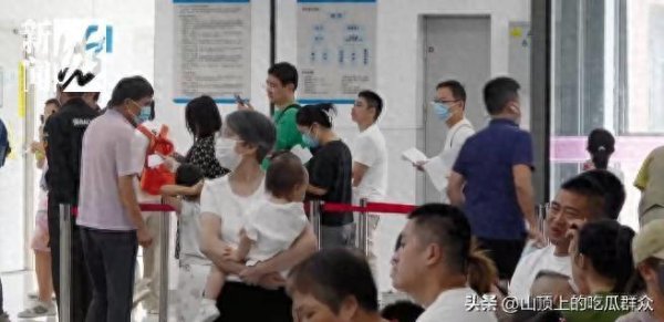 诚利和 上海儿童医院急诊爆满，老人带娃成隐患，医生说这病毒会盯一辈子